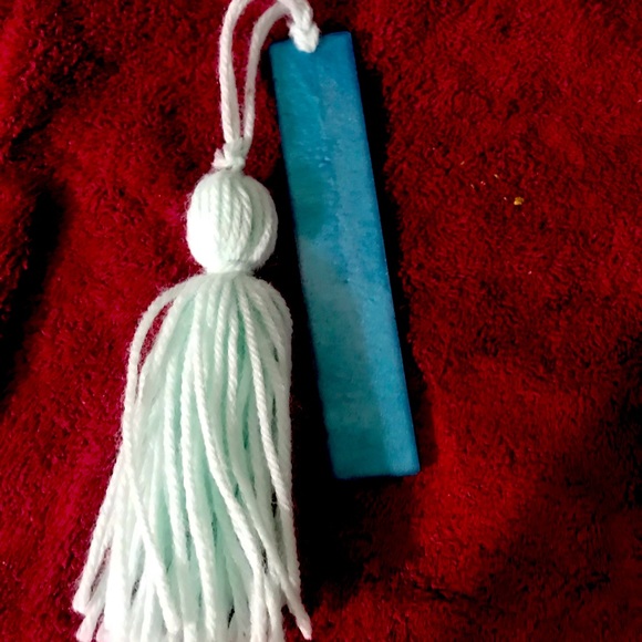 Resin bookmark with tassel! - Picture 1 of 1